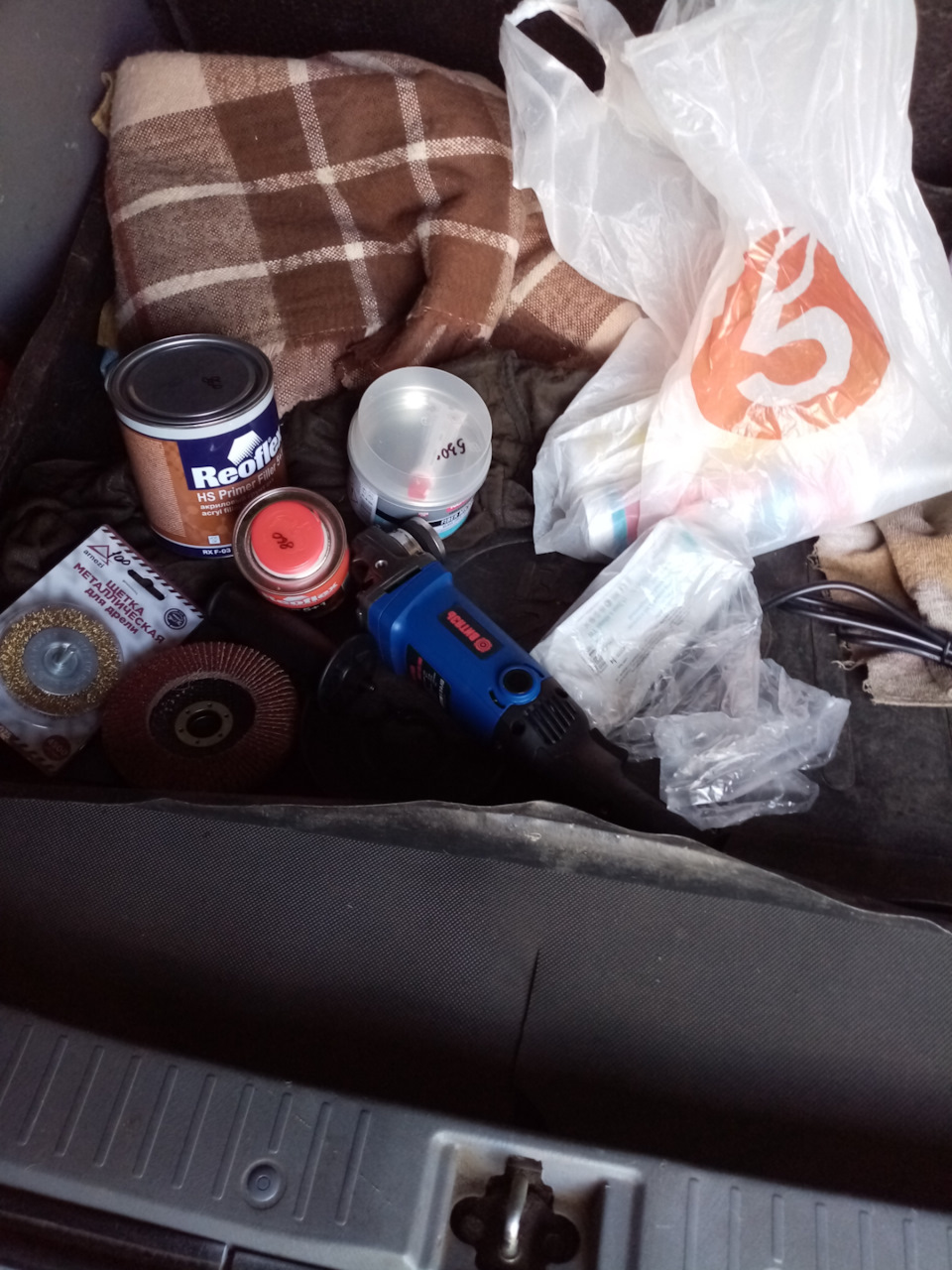 Монтаж обвесов. — Daihatsu Pyzar, 1,6 л, 1998 года | своими руками | DRIVE2