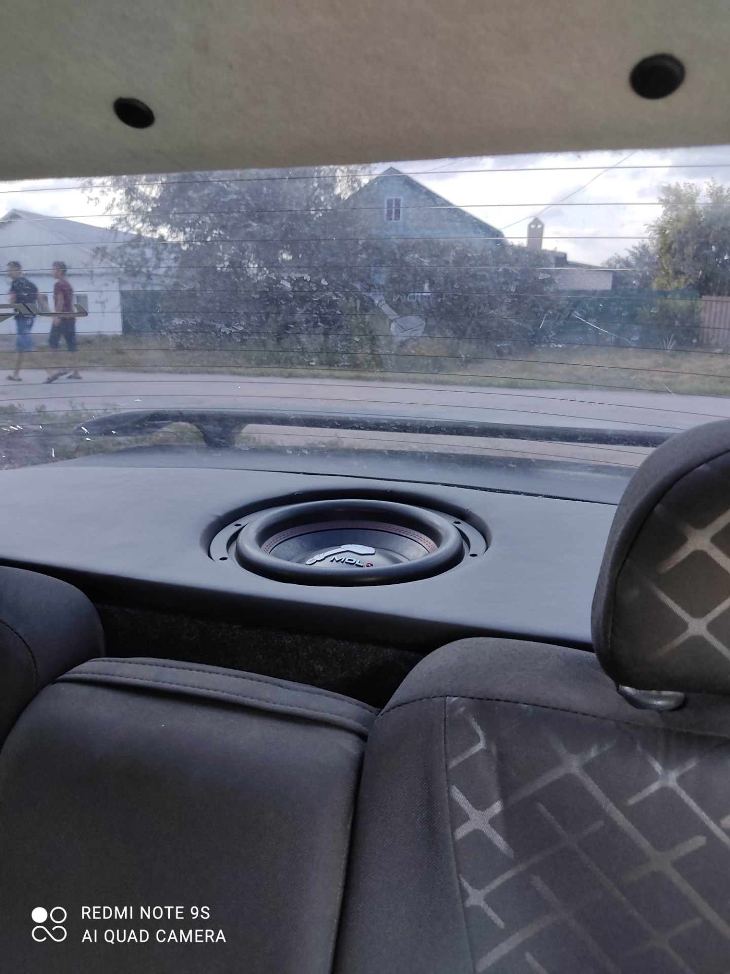 Сабвуфер в полке — Lada 21104, 1,6 л, 2006 года | автозвук | DRIVE2