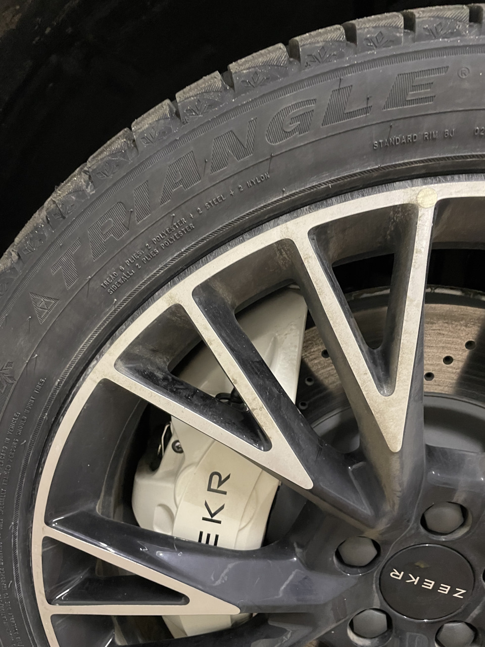 Зимняя резина — Zeekr X, 2023 года | шины | DRIVE2