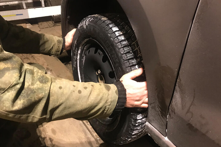 Переднее левое колесо что там может люфтить? — Nissan Qashqai (1G), 2 л ...