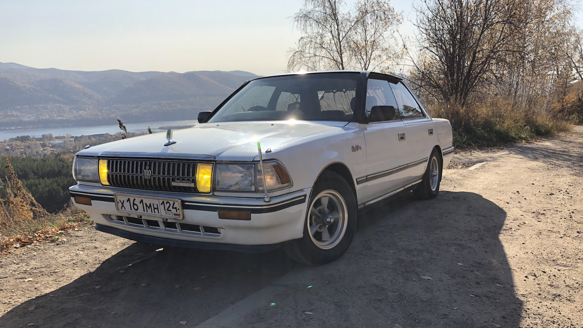 Toyota Crown (S130) 2.0 бензиновый 1988 | RoadRunner на DRIVE2