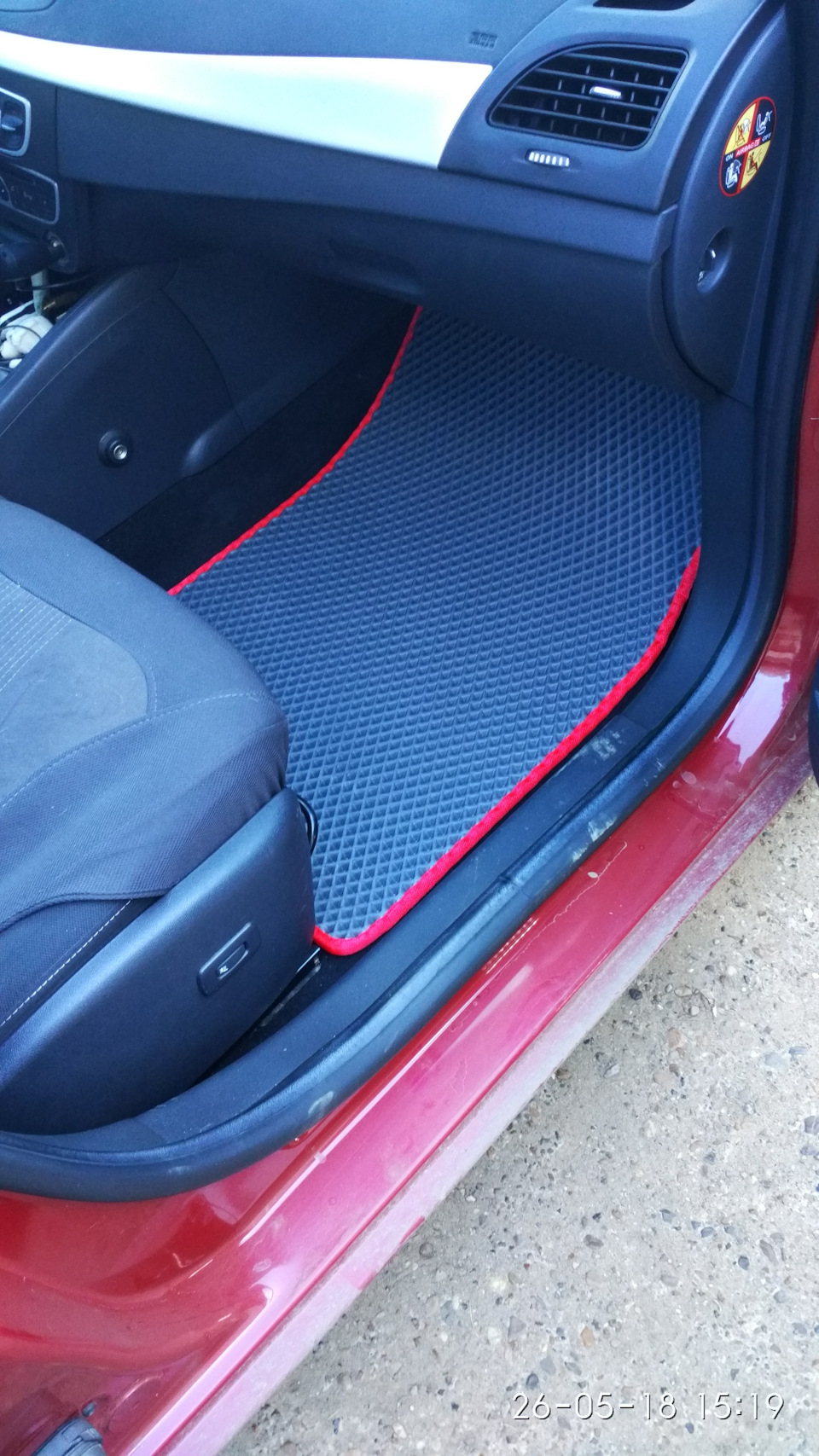 Коврики в меган — Renault Megane III, 1,6 л, 2012 года | аксессуары ...