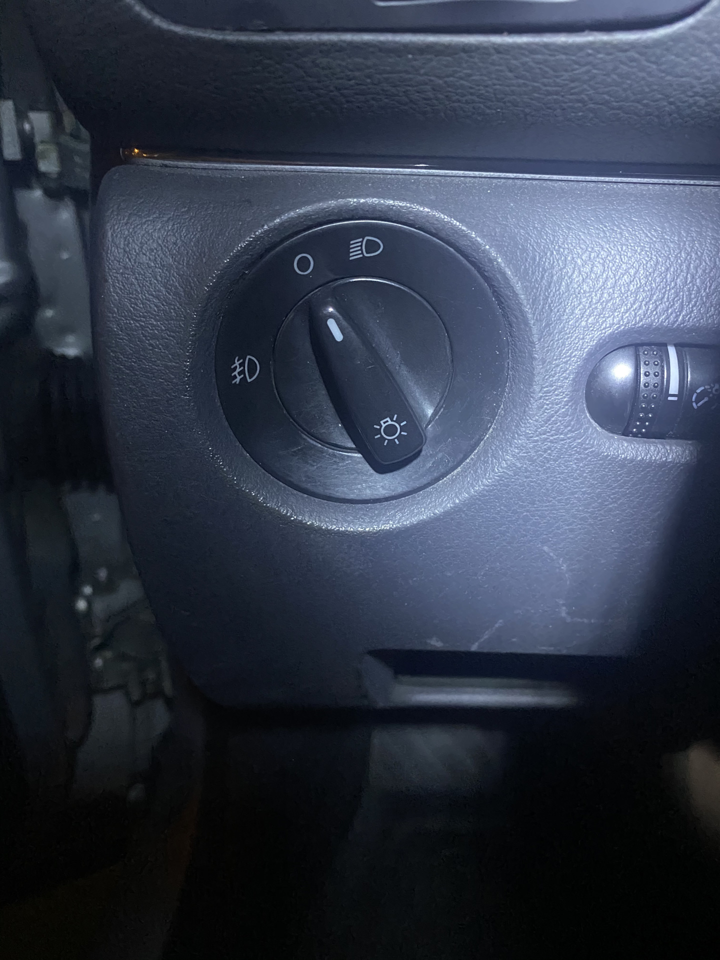 переходник фар с 10pin на 12 pin для xenon w8 — Volkswagen Passat B5, 1 ...