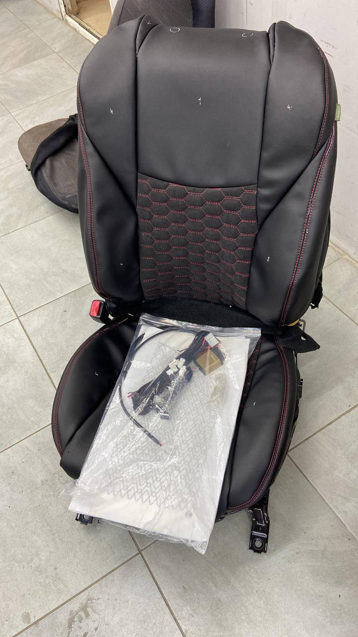 Пошив сидений(часть 2) — Mazda Axela (2G), 2 л, 2010 года | тюнинг | DRIVE2