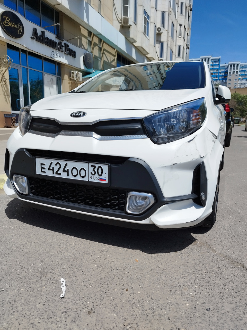 Ударили ребёнка🥹 — KIA Morning (3G), 1 л, 2021 года | ДТП | DRIVE2