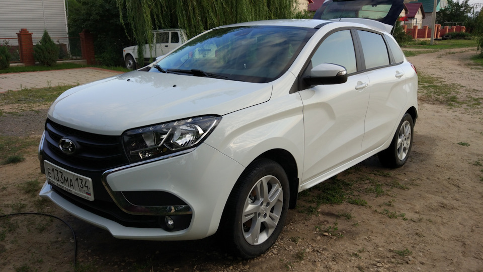 Ладо люкс. Lada XRAY Luxe 1.6. Лада XRAY Люкс Престиж.