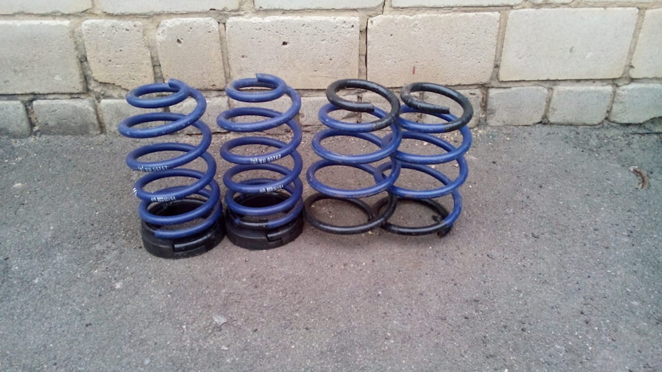 H r 90. Пружины h&r -40. Пружины h&r golf gti. Пружины h r мерс w212. 1j0411105cq.