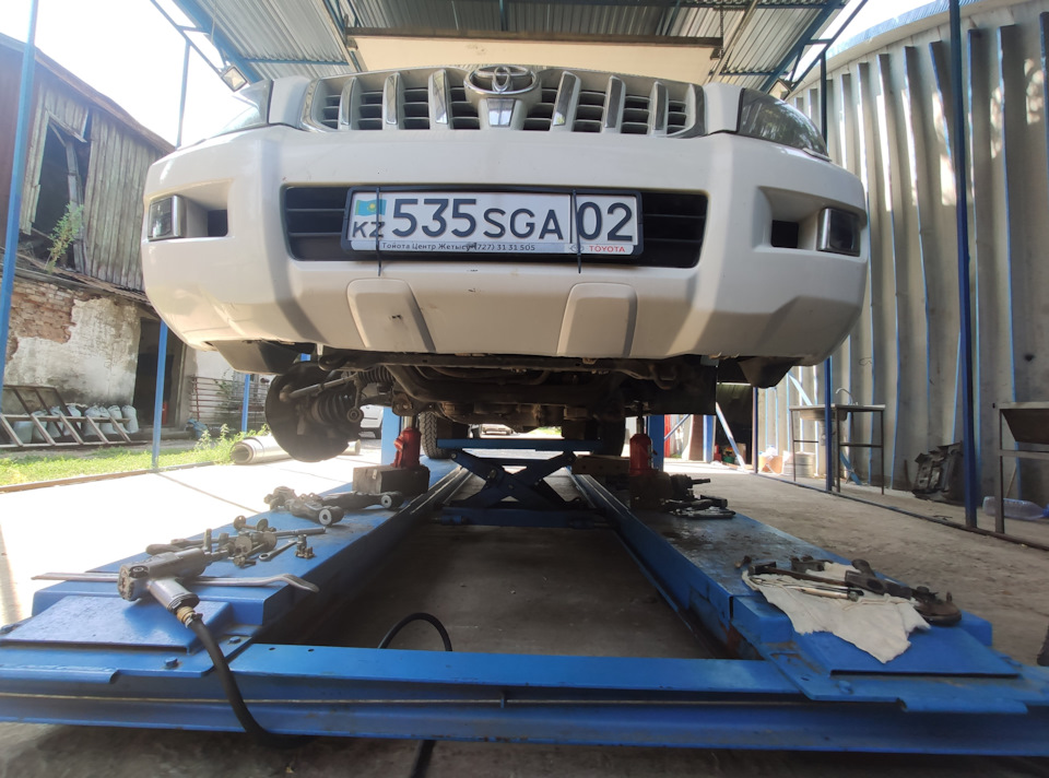 Фото в бортжурнале Toyota Land Cruiser Prado 120-series