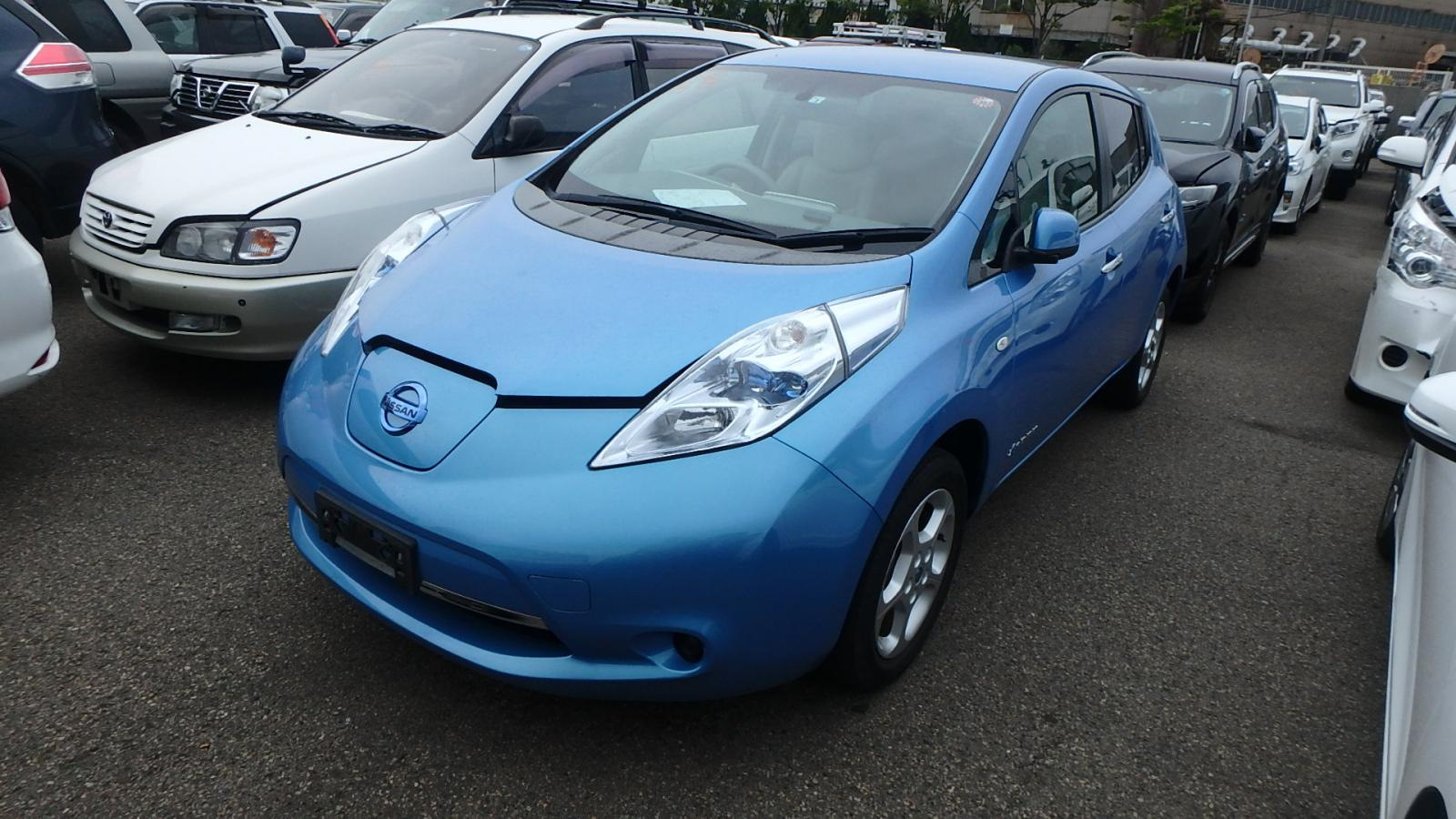 Nissan Leaf at