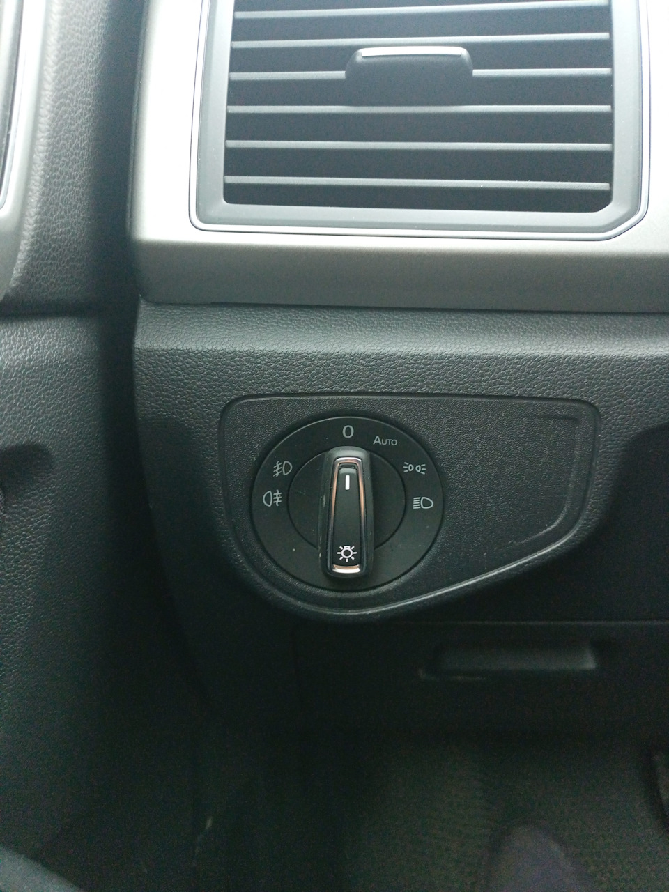 Даже выглядит симметричнее. — Volkswagen Teramont