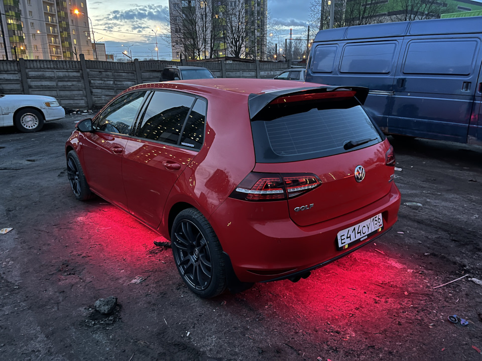 Подсветка под днище — Volkswagen Golf Mk7, 1,4 л, 2014 года | тюнинг ...