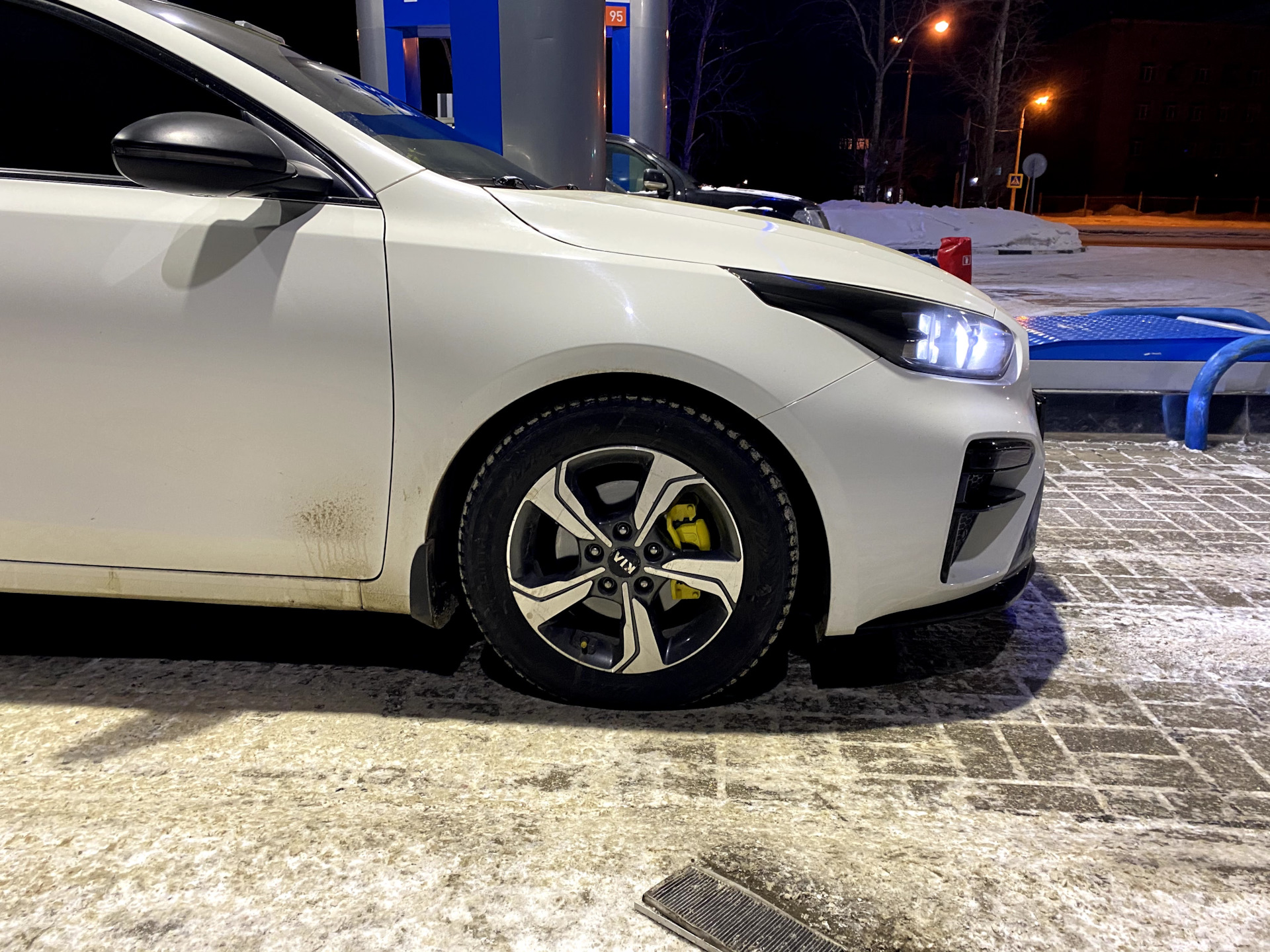 Окрас суппортов финал — KIA Cerato (4G), 2 л, 2019 года | тюнинг | DRIVE2