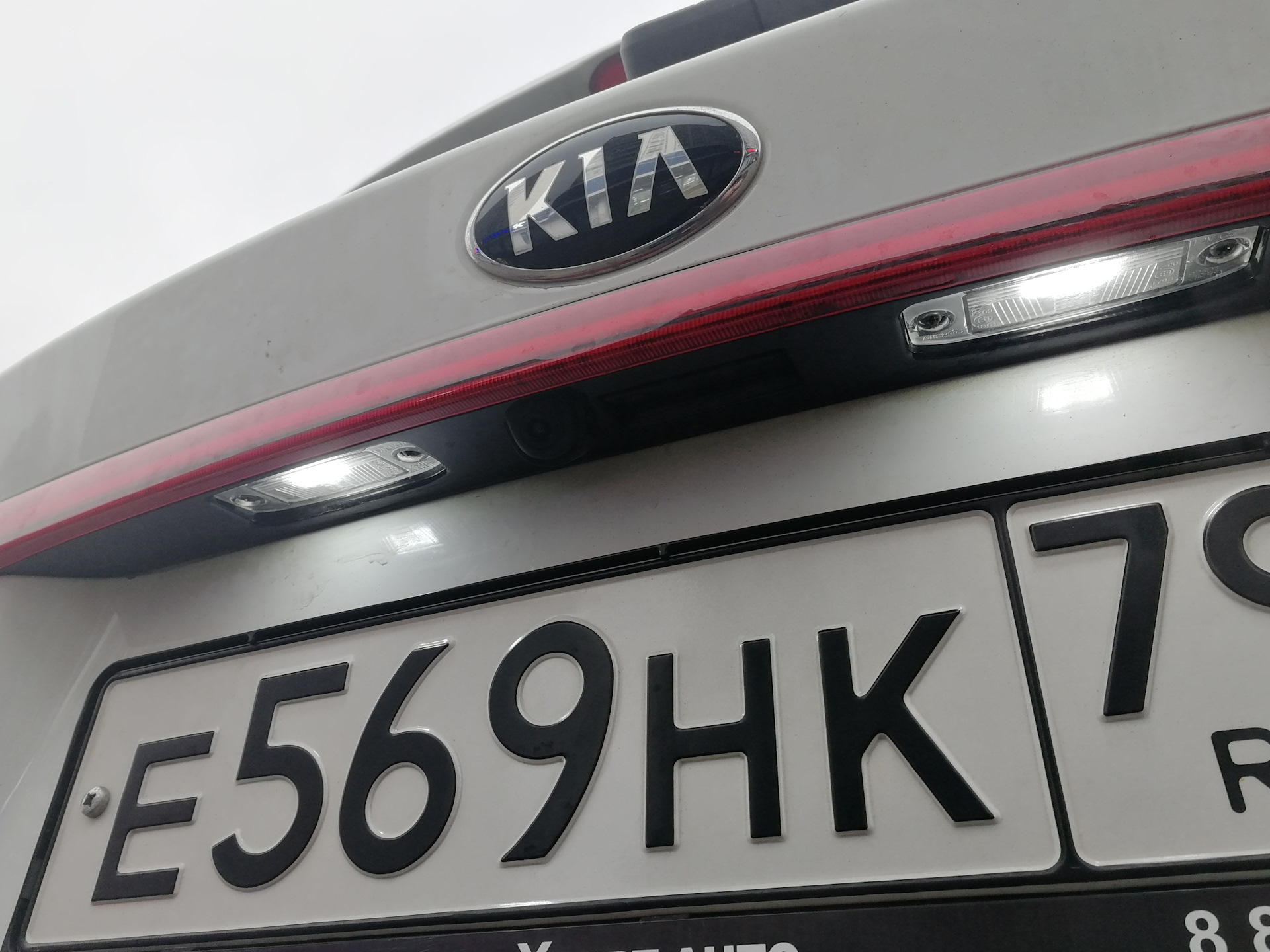 широкие рамки на номера kia rio. номера rio. широкие рамки на номера киа рио 3. номера rio. кия рио м011ек 134.