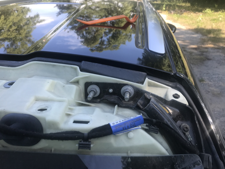 Регулировка крышки багажника — Renault Talisman, 1,5 л, 2016 года ...