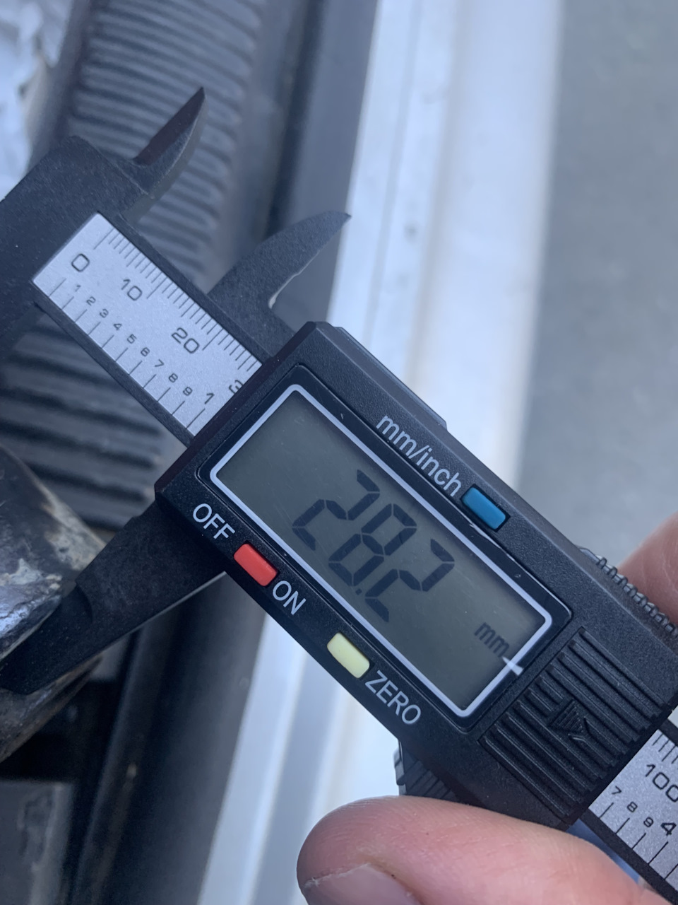 Задние амортизаторы. Подбор сайлентблоков — KIA Sorento (1G), 2,4 л ...