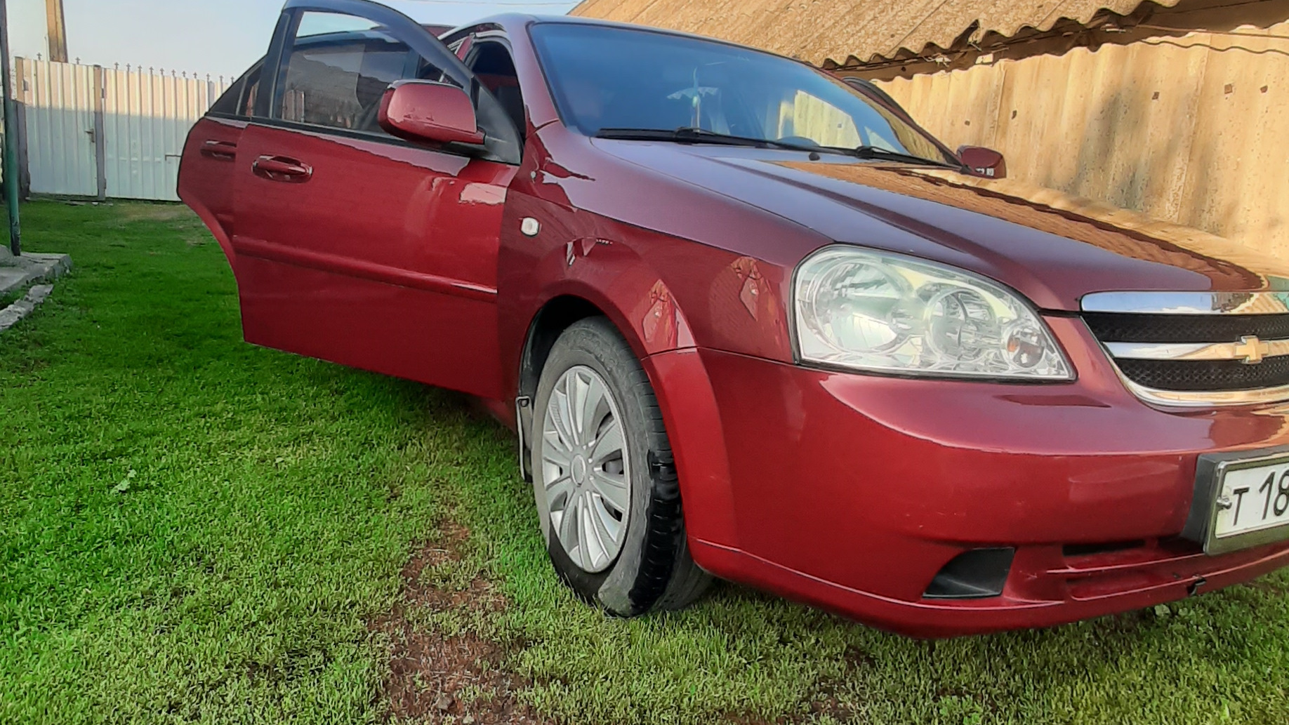 Chevrolet Lacetti j200