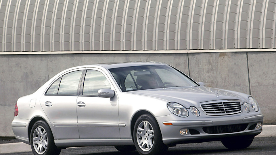Динамичный силуэт: ДНК дизайна W210/W211