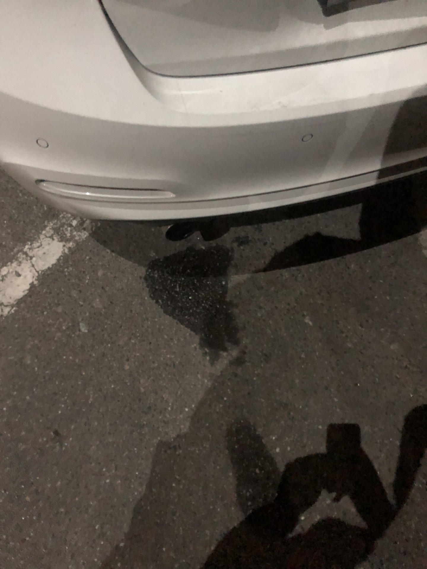 Конденсат из выхлопной — BMW 3 series (F30), 2 л, 2017 года ...