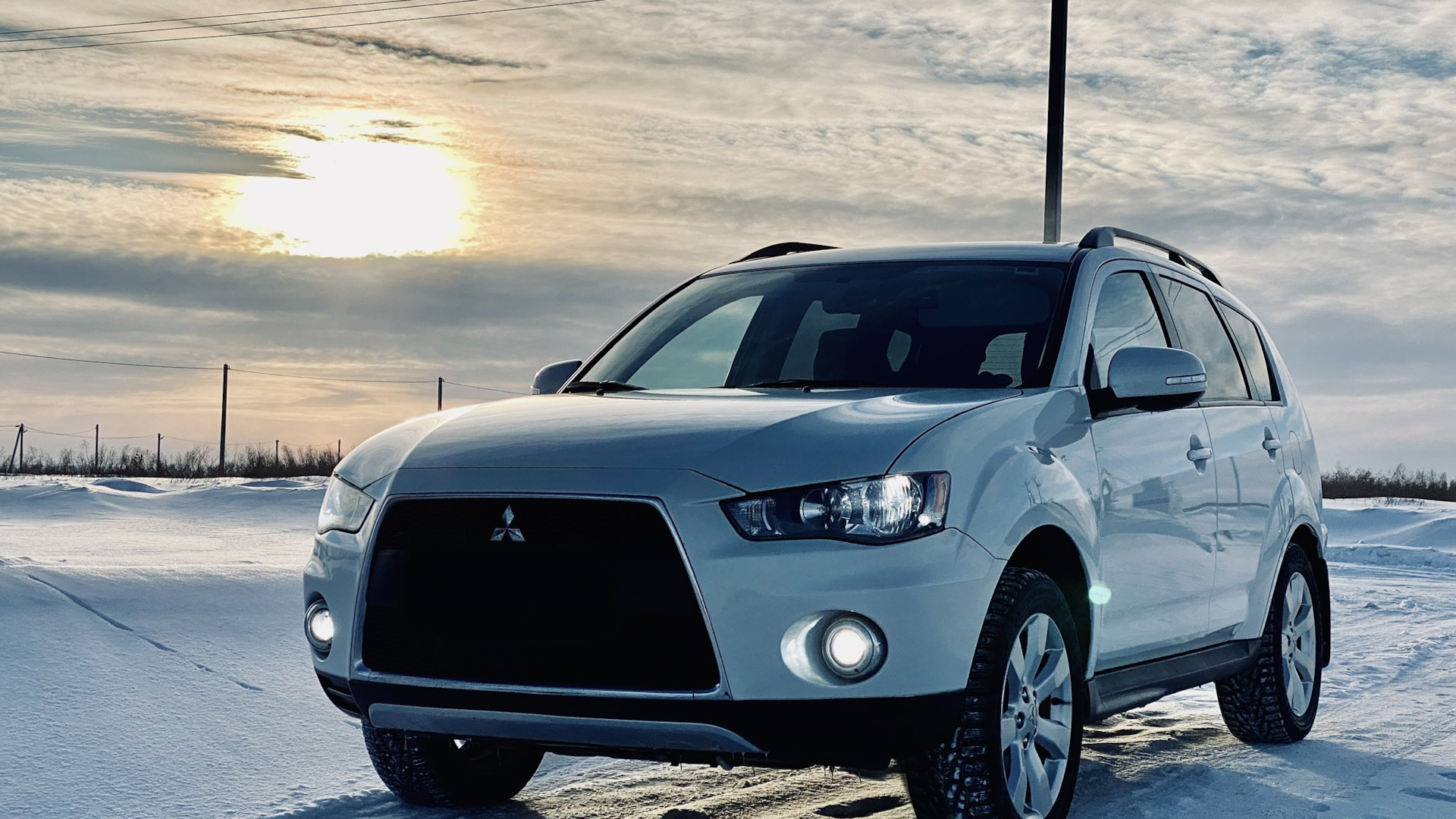 Mitsubishi Outlander XL 2.0 бензиновый 2012 | на DRIVE2