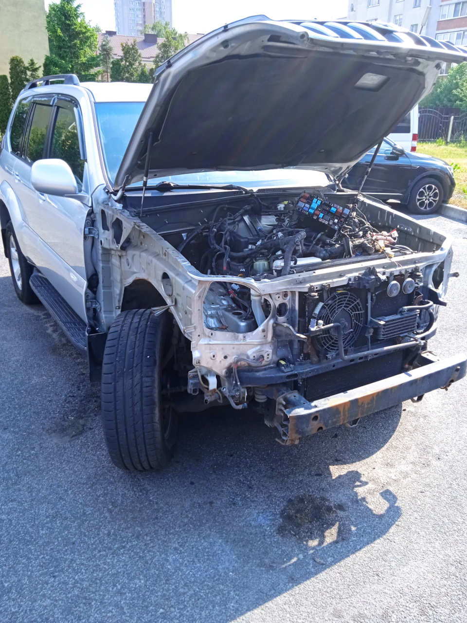 Ремонт подкрылков. Часть 2 — Toyota Land Cruiser Prado 120-series, 4 л ...