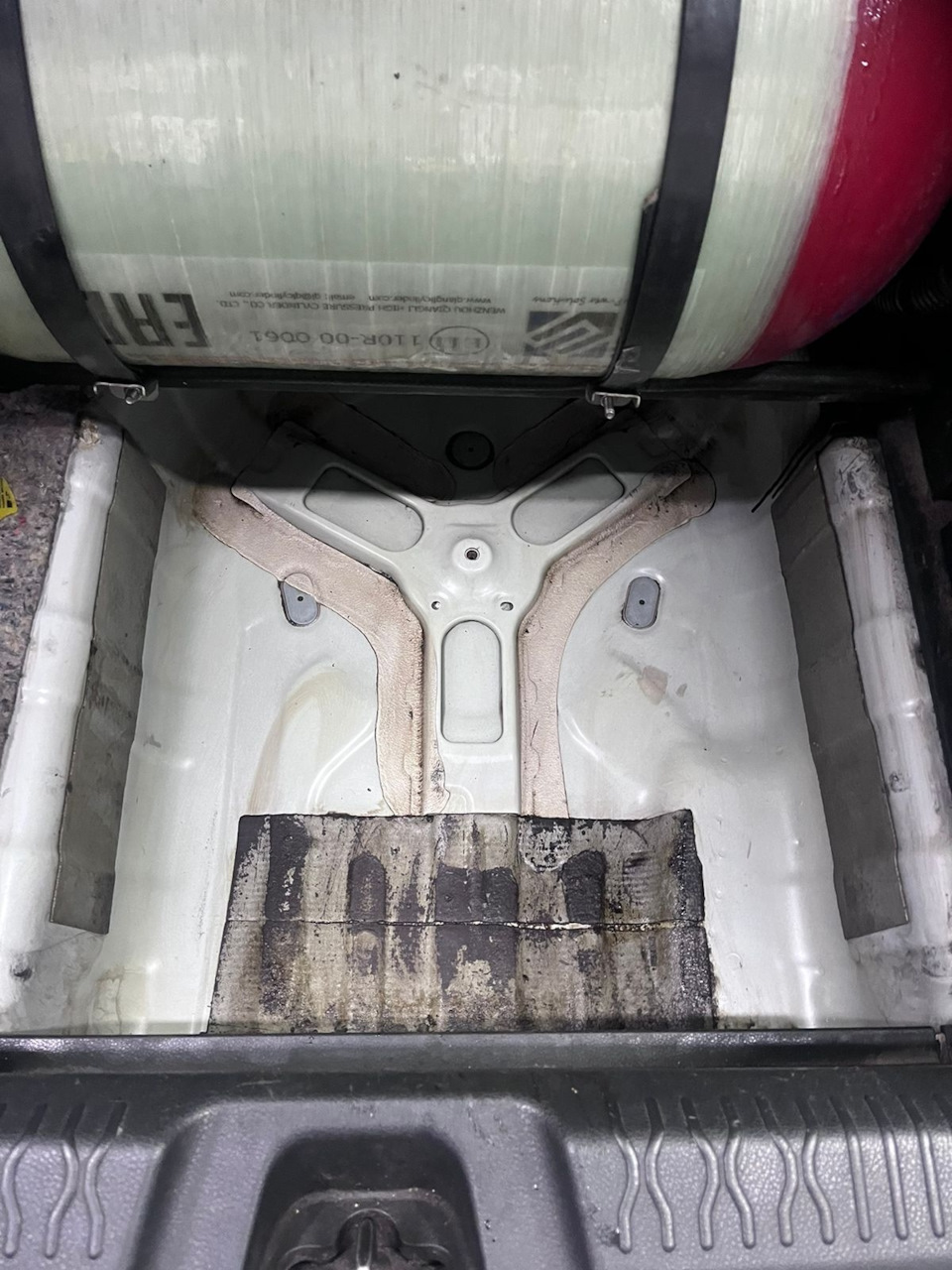 Освежил салон. Химчистка пластика и потолка. — Lada Vesta SW, 1,8 л ...