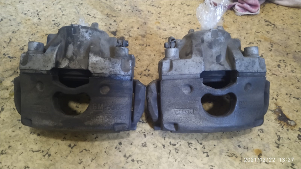 Передние суппорта на Opel на Opel Astra H, Opel Vectra C, Vauxhall ...