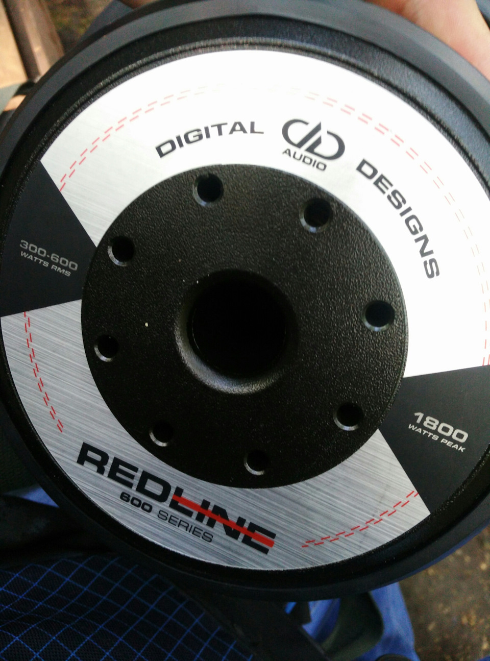 130.1dB на 35Hz от магнитолы/или почему DD Audio 612 Redline столько стоит  — Nissan Tiida (1G), 1,6 л, 2008 года | автозвук | DRIVE2