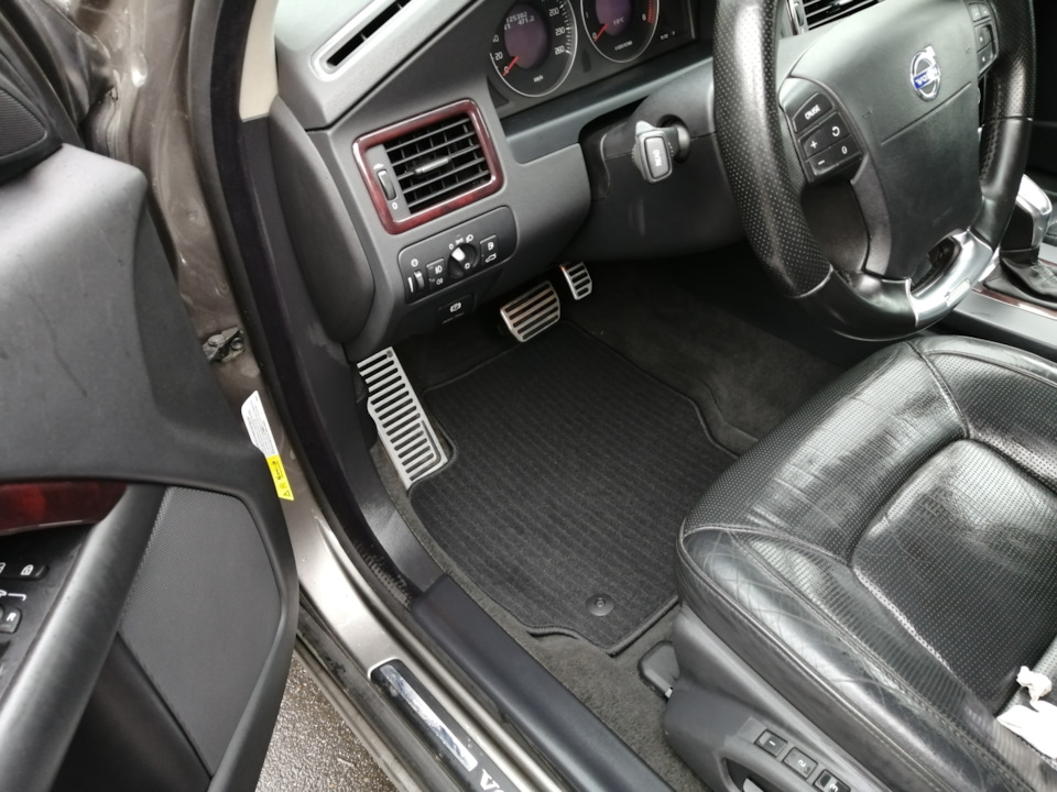Приобретение оригинальных текстильных ковриков — Volvo S80 (2G), 3,2 л ...