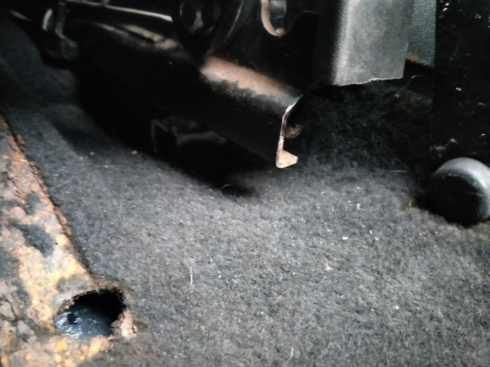 # 6 # Сиденья БМВ е36 : крепление и общий вид. — Lada Приора седан, 1,6 ...