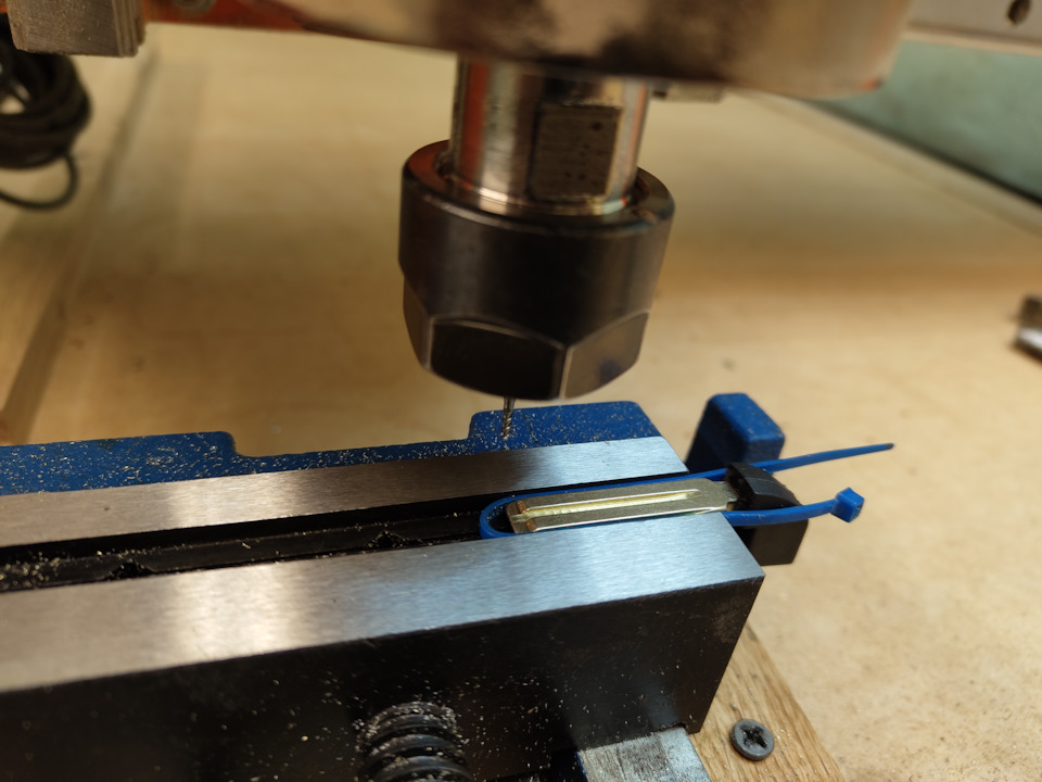 Фото в бортжурнале Toyota Prius Alpha