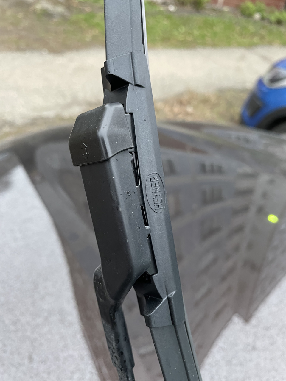 Щетки гибридные heyner + адаптер. — Renault Arkana, 1,6 л, 2020 года ...