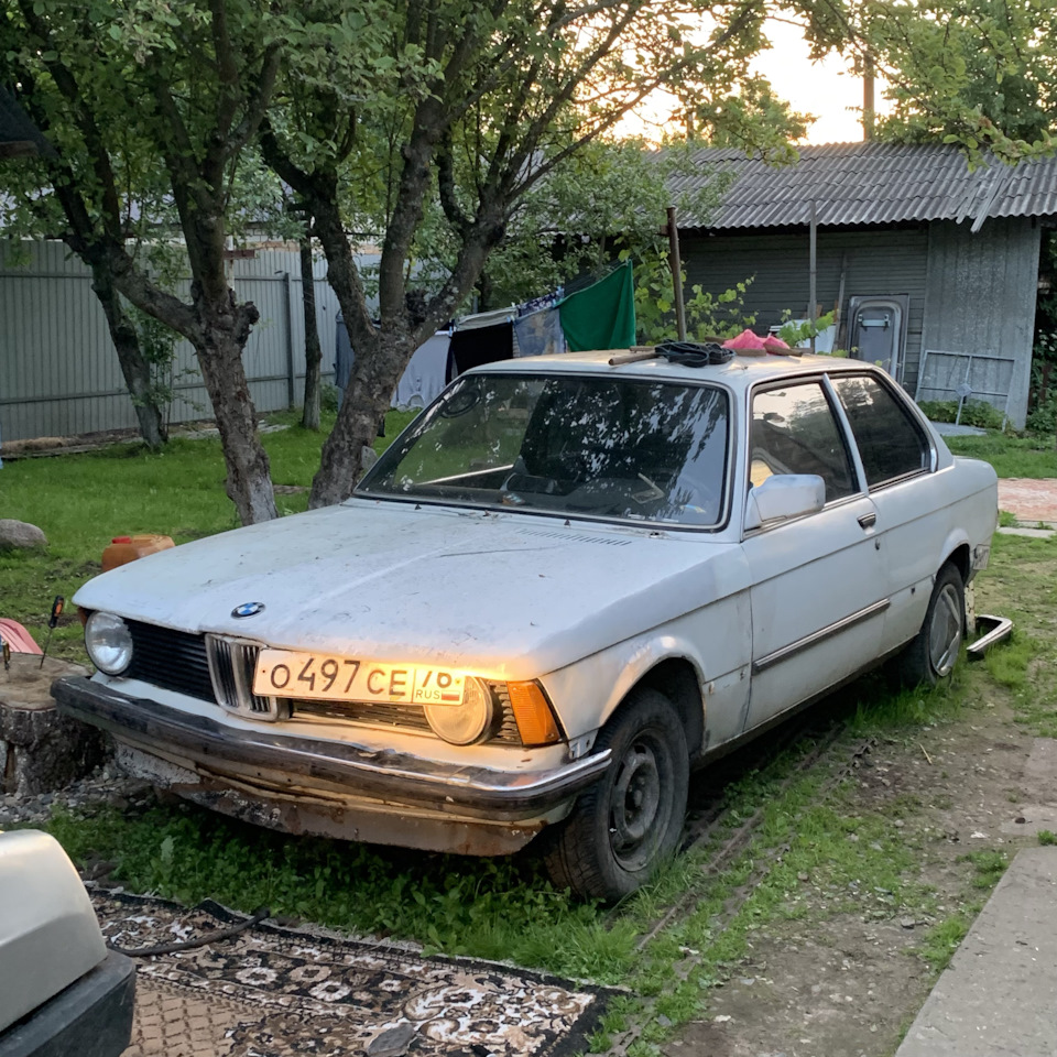 Передний правый поворотник — BMW 3 series (E21), 1,6 л, 1983 года | своими  руками | DRIVE2