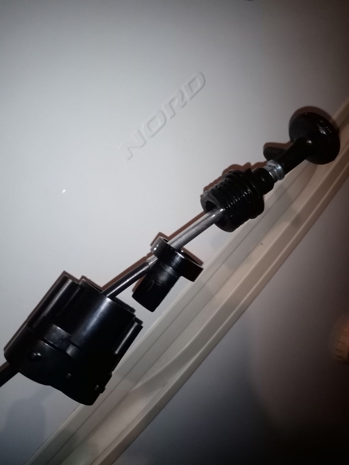 Установка регулятора воздушной заслонки Солекса на место ...