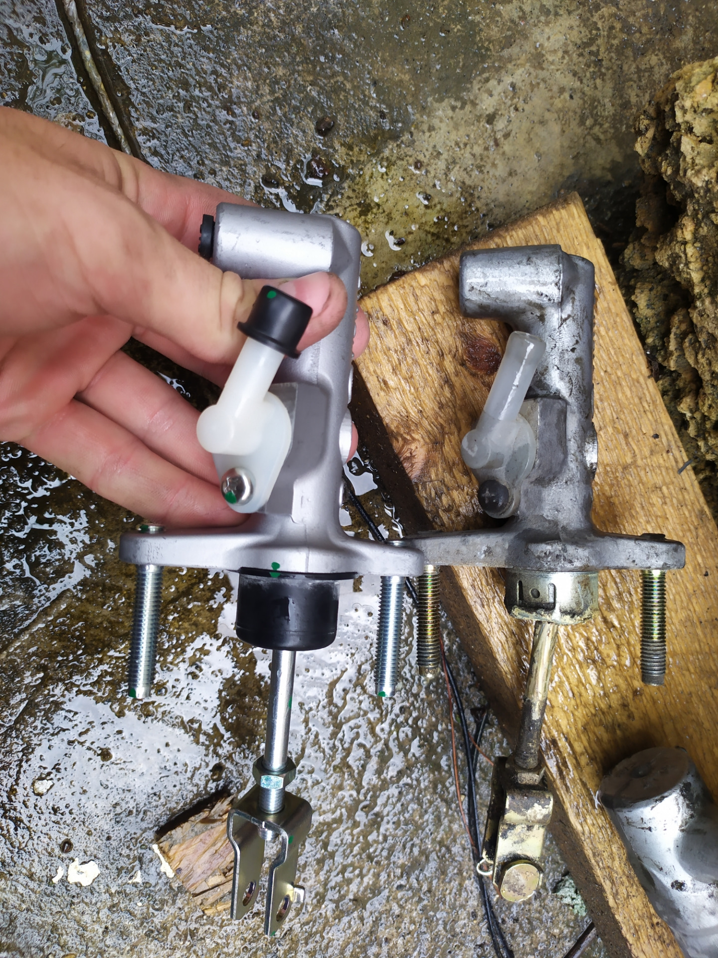 Прошу совета ! Сцепления, залипает педаль — Toyota Carina E, 2 л, 1994 ...