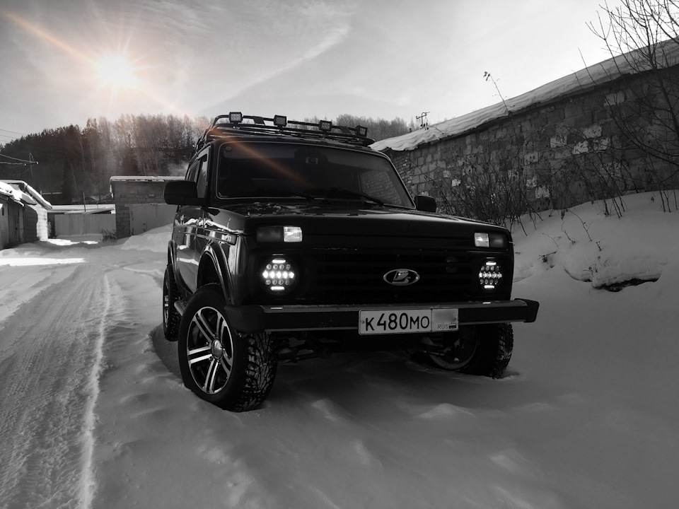 Диодные фары! — Lada 4x4 3D, 1,7 л, 2013 года | тюнинг | DRIVE2