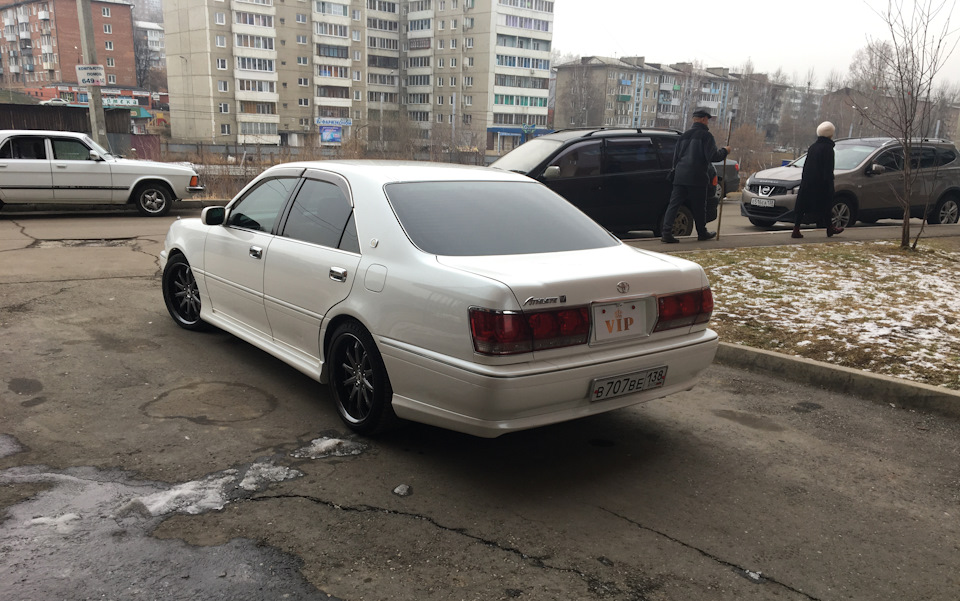 Toyota crown 2. Toyota crown s170 wald. Кроун 2. Тойота краун xi. Кроун 2.