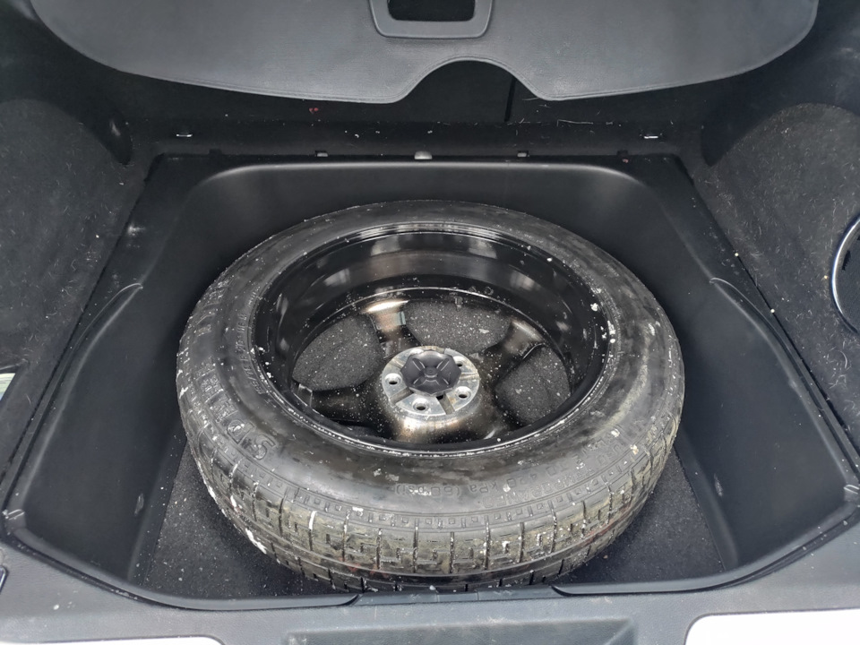 Вот — Jeep Grand Cherokee (WK2)