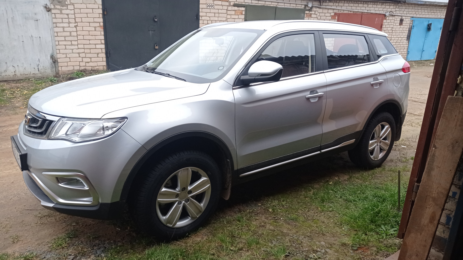 Geely atlas pro серебро. Geely atlas comfort 2. Geely atlas pro серый. Атлас 2. Geely emgrand atlas.