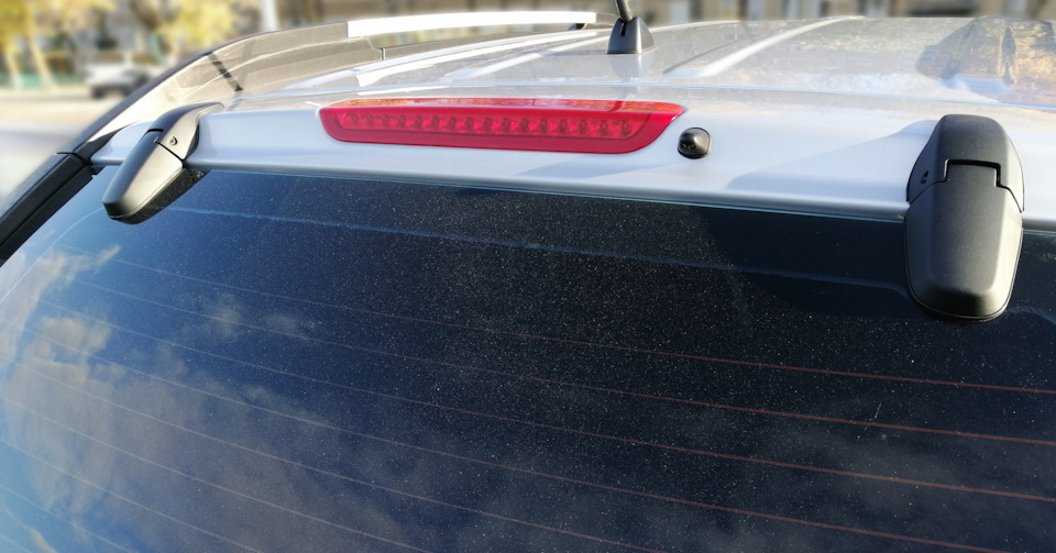 Замена петель стекла багажника — KIA Sportage (2G), 2 л, 2007 года ...