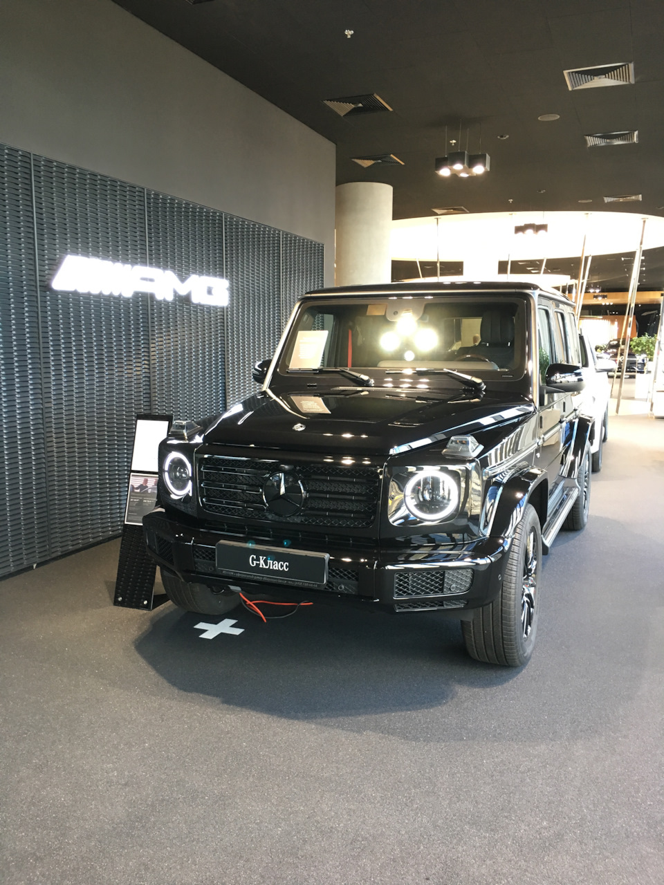 Что лучше ауди q3 или bmw x3