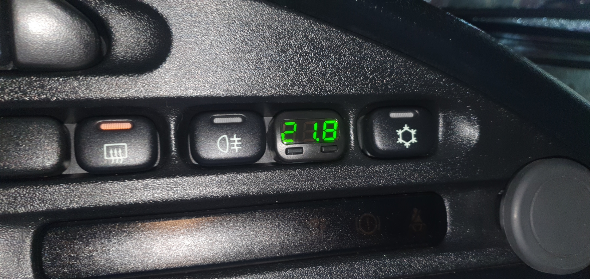 Расход топлива на холостых — Chevrolet Niva GLX, 1,6 л., 2019 года ...