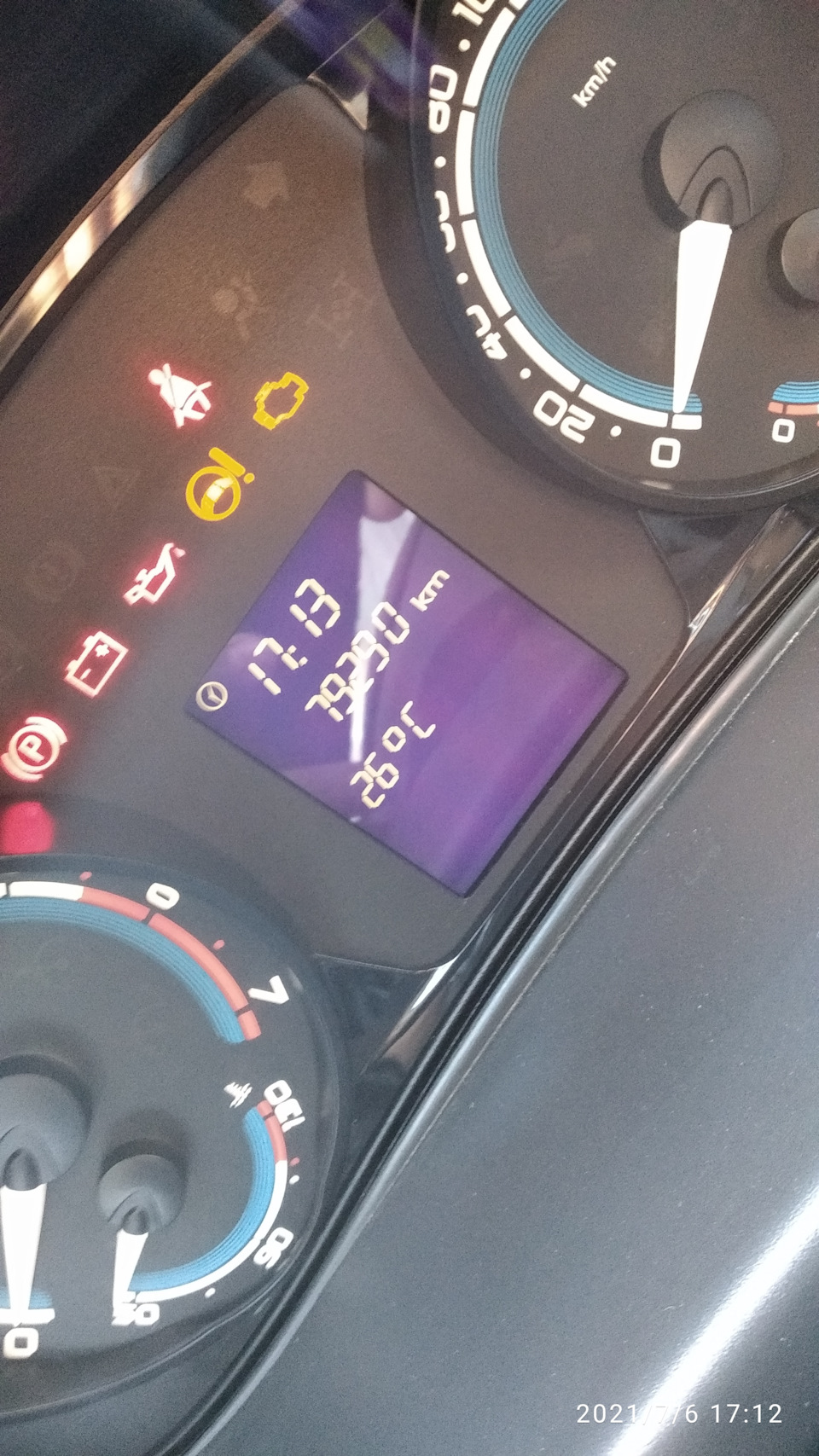 Умер датчик температуры окружающей среды — Lada Приора седан, 1,6 л ...