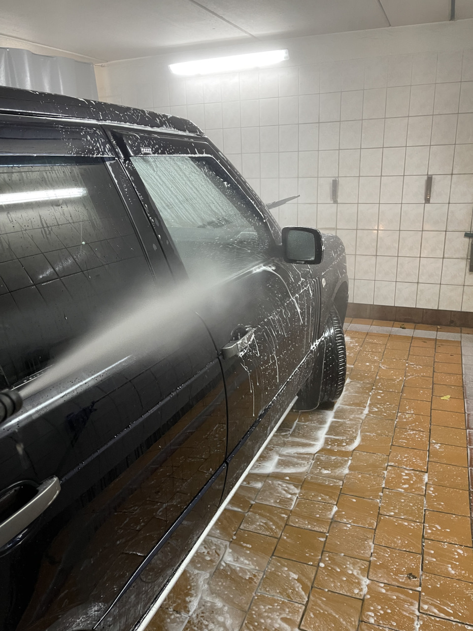 расписание — Land Rover Range Rover (3G)