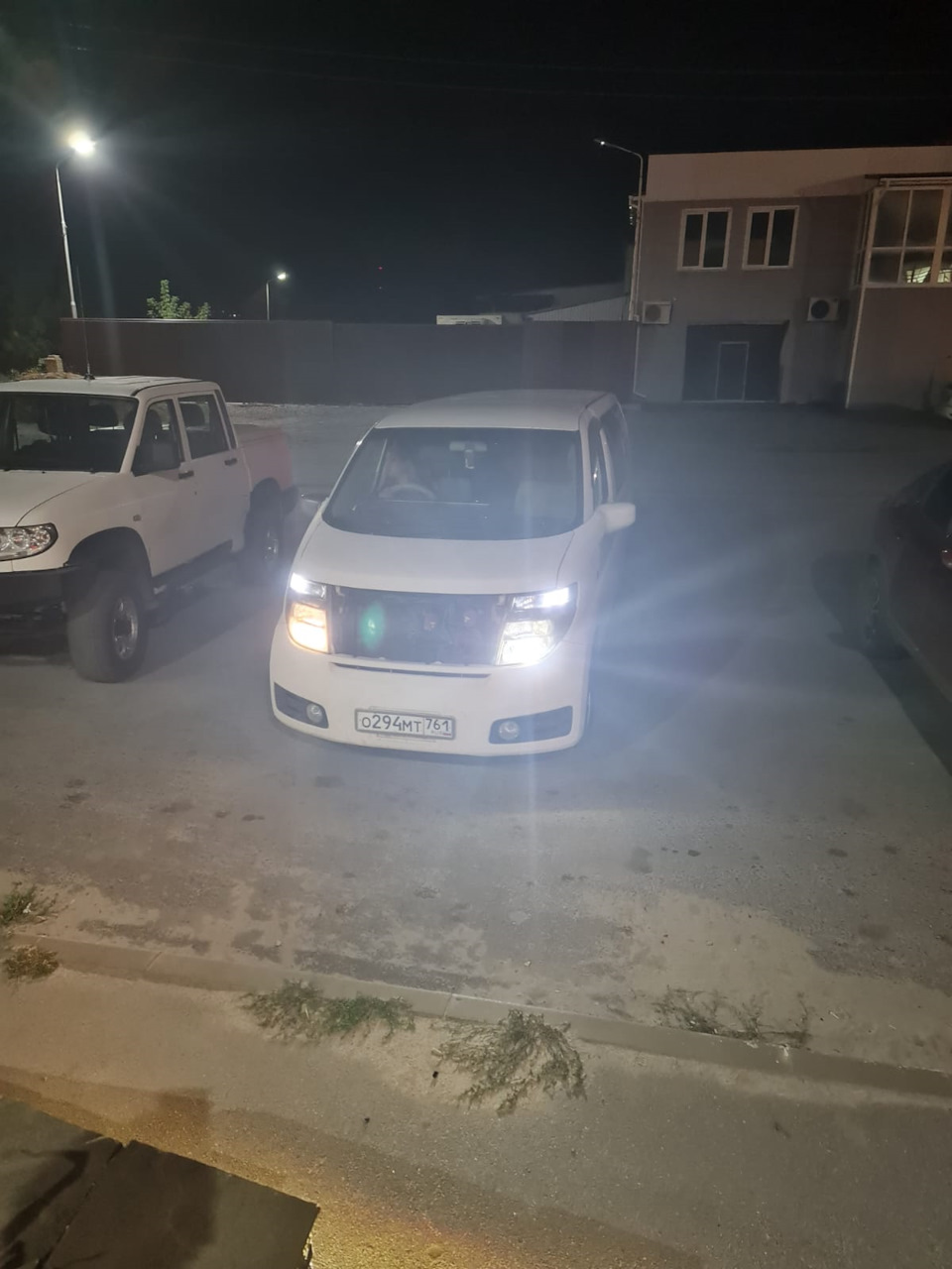 Разница очень ощутима — Nissan Elgrand (E51)