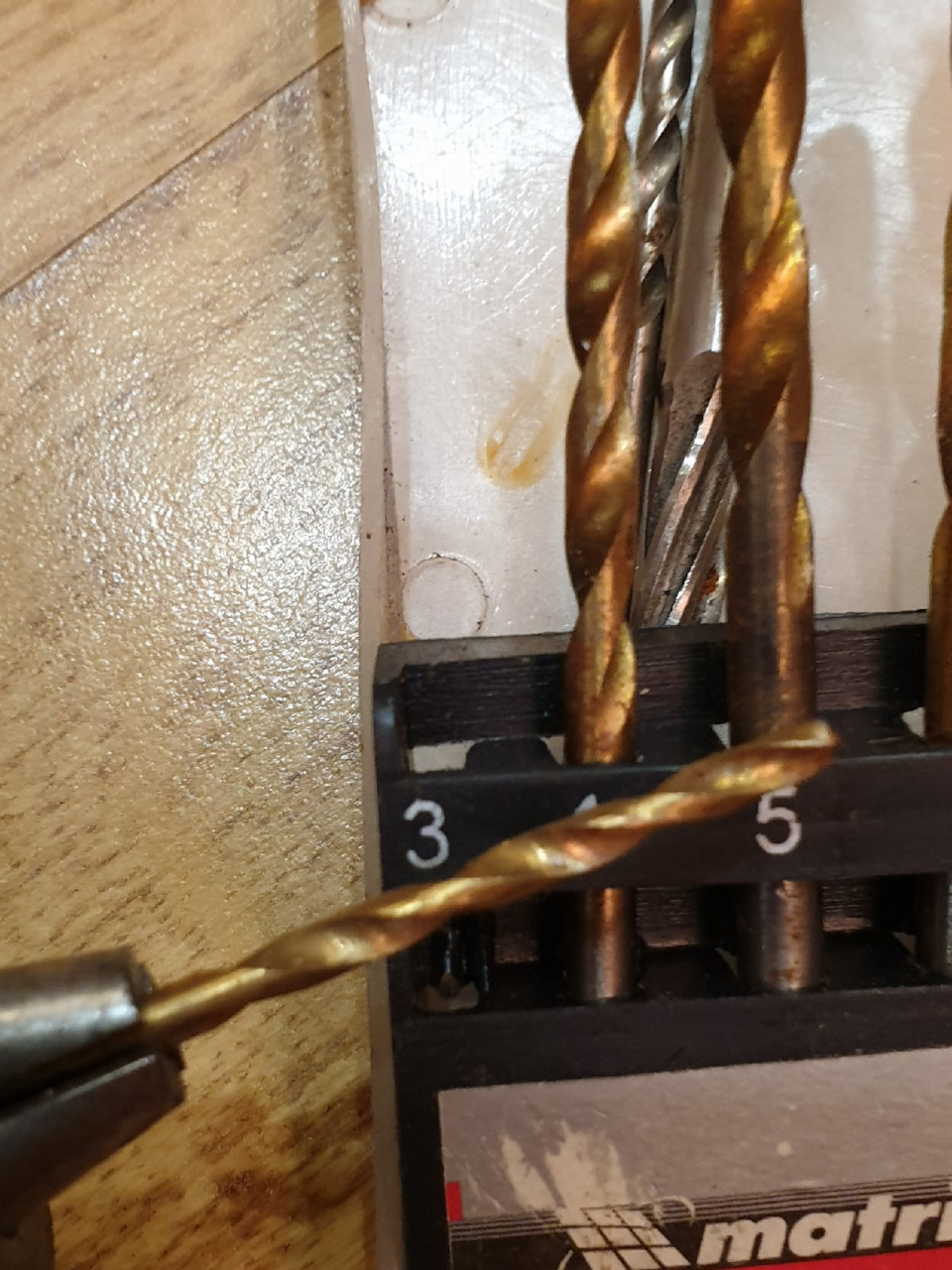 Таким сверлом высверлил. — Mazda 6 (1G) GG