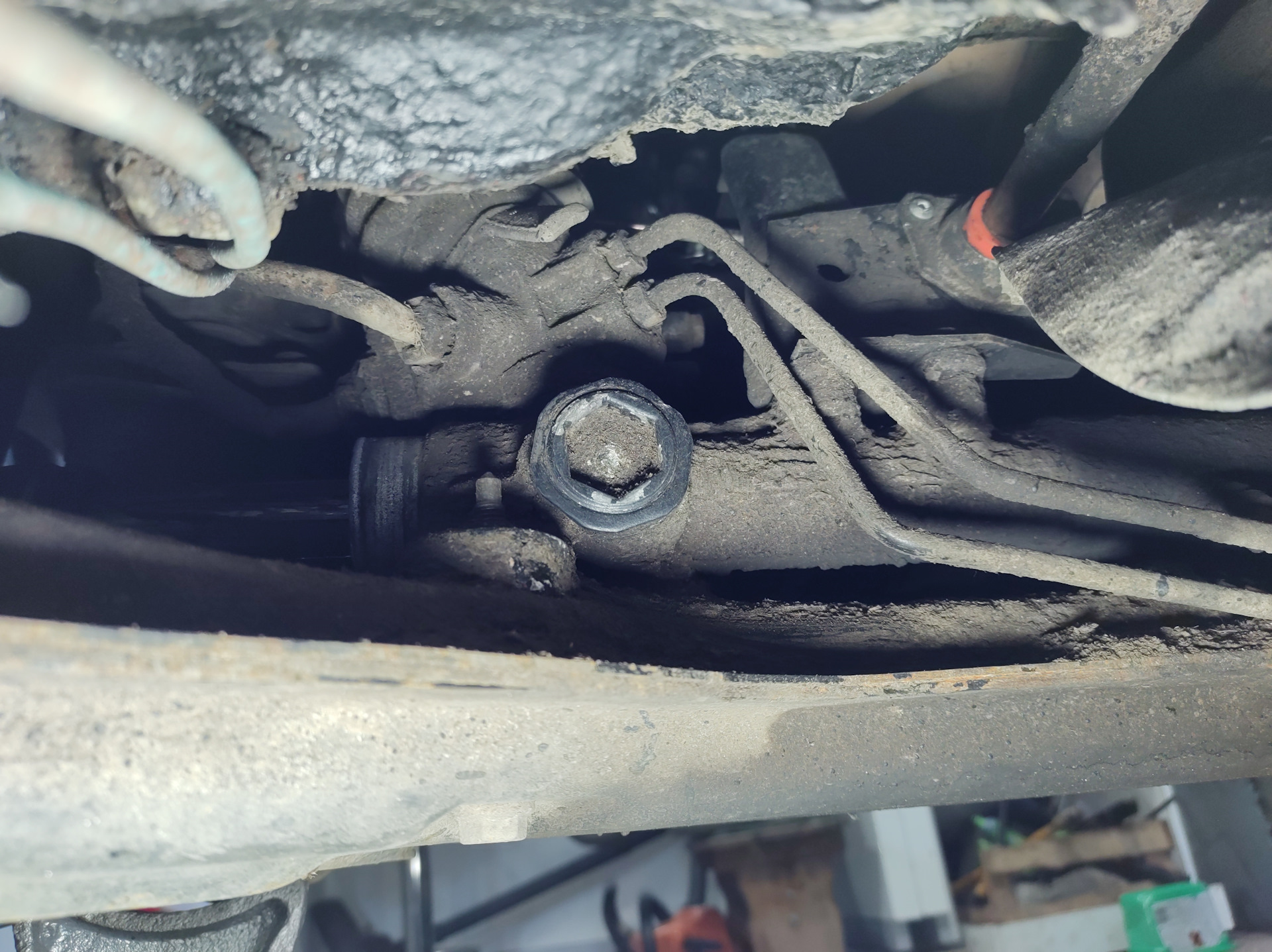 Регулировка рейки (ГУР) — Volkswagen Golf Mk3, 1,8 л, 1991 года ...