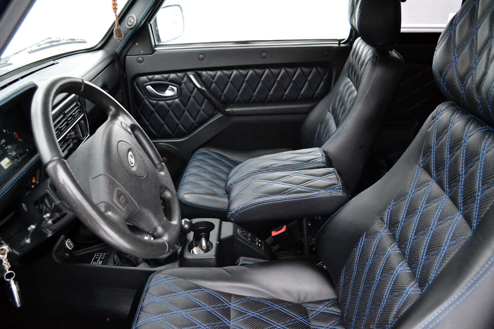 Купить б/у Lada (ВАЗ) 2121 (4x4) I Рестайлинг Urban 1.7 MT (83 л.с.) 4WD бензин