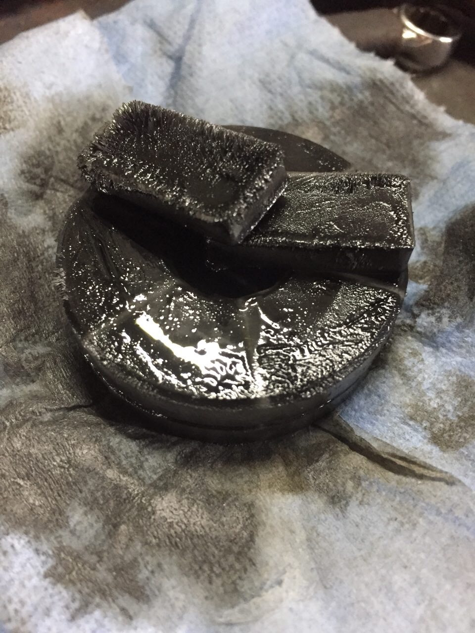 Кусков фрикционов не обнаружено, стружка в норме — Audi A6 (C6)