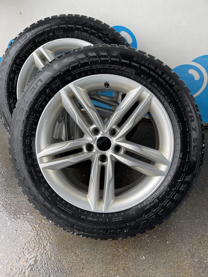 Шины зимние шипованные Nokian 235/65 R18, литые диски MADE IN P.R.C ...