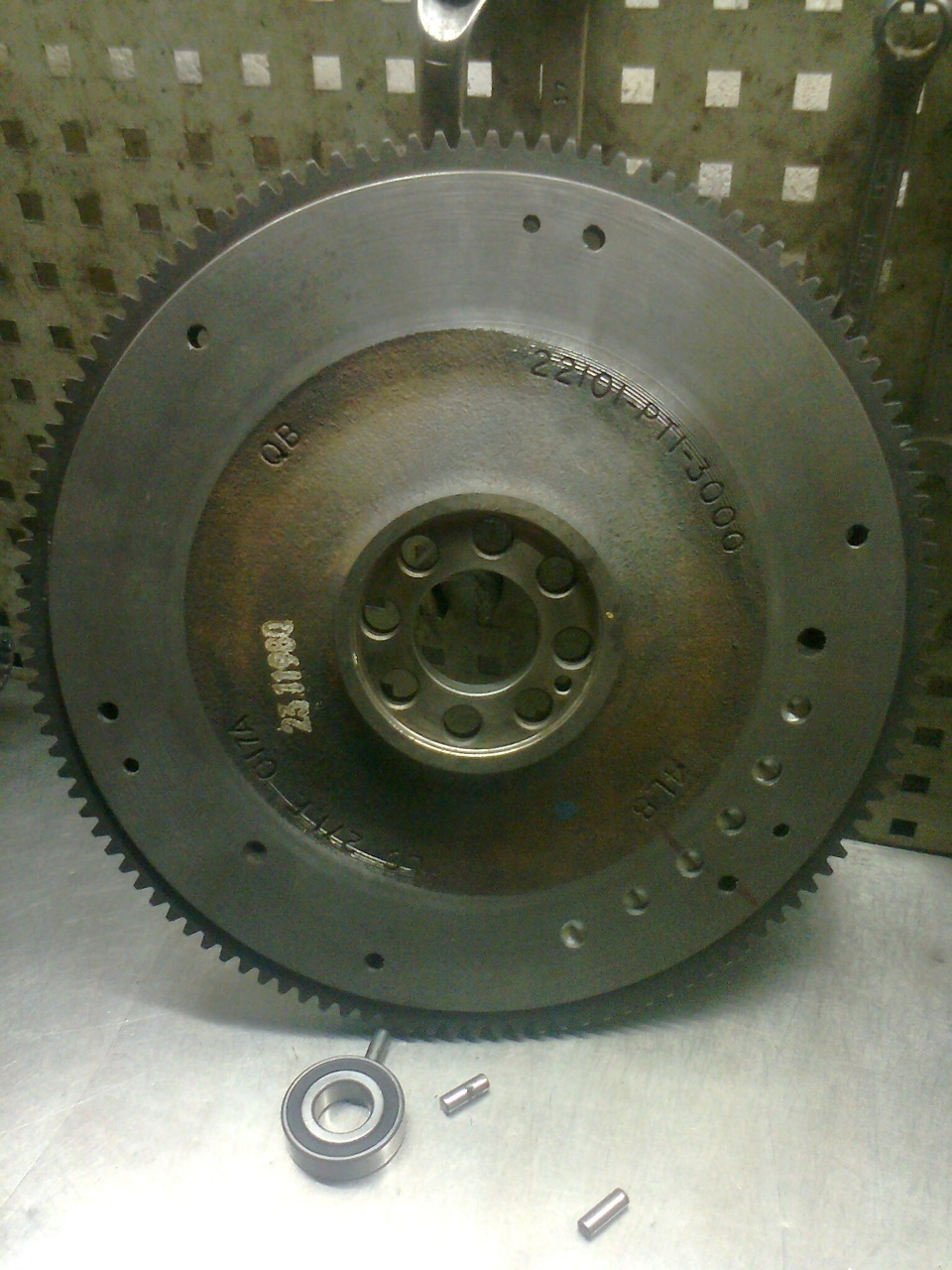 Облегчить и отбалансировать маховик — Honda Accord (6G), 2 л, 1999 года ...